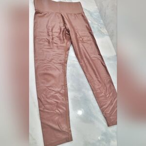 Carbon38 Cappachino Brown Takara Shine Leggings. Size M